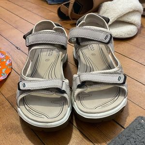 Ecco sandal